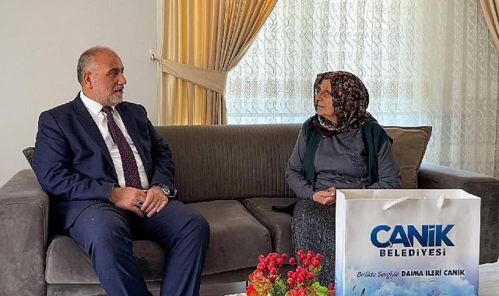 Başkan İbrahim Sandıkçı'dan Şehit Annelerine Ziyaret