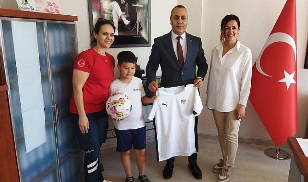 Büyükşehir, Şehit Süleyman Gür'ün Oğlunun Doğum Gününü Unutmadı