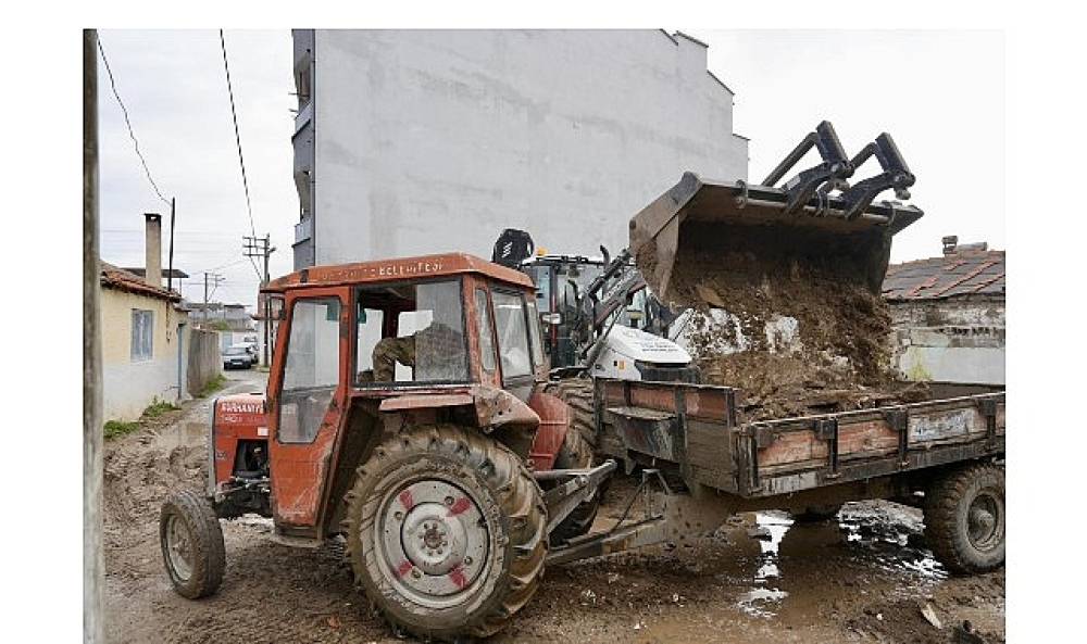 Burhaniye'de Saha &Ccedil;alışmaları Aralıksız S&uuml;r&uuml;yor