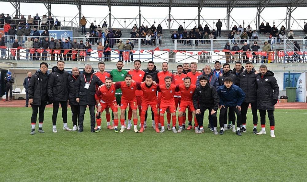 İlk devrenin lideri Kahramankazan Belediyespor