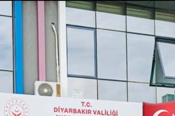 Diyarbakır&rsquo;da taciz iddiası: O personel g&ouml;revden uzaklaştırıldı