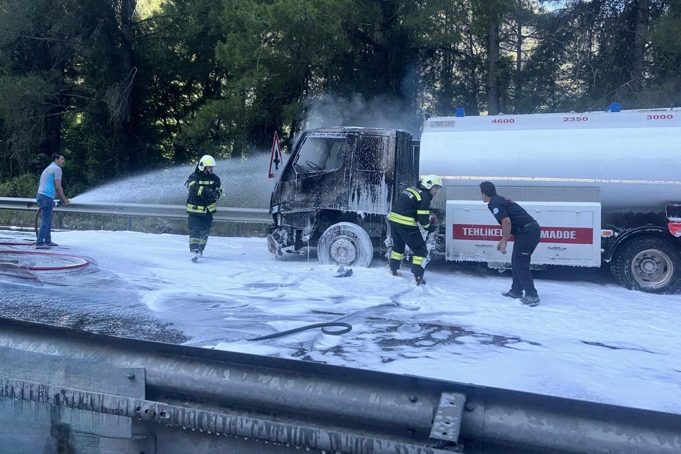 Muğla B&uuml;y&uuml;kşehir İtfaiyesi 119 olaya m&uuml;dahale etti