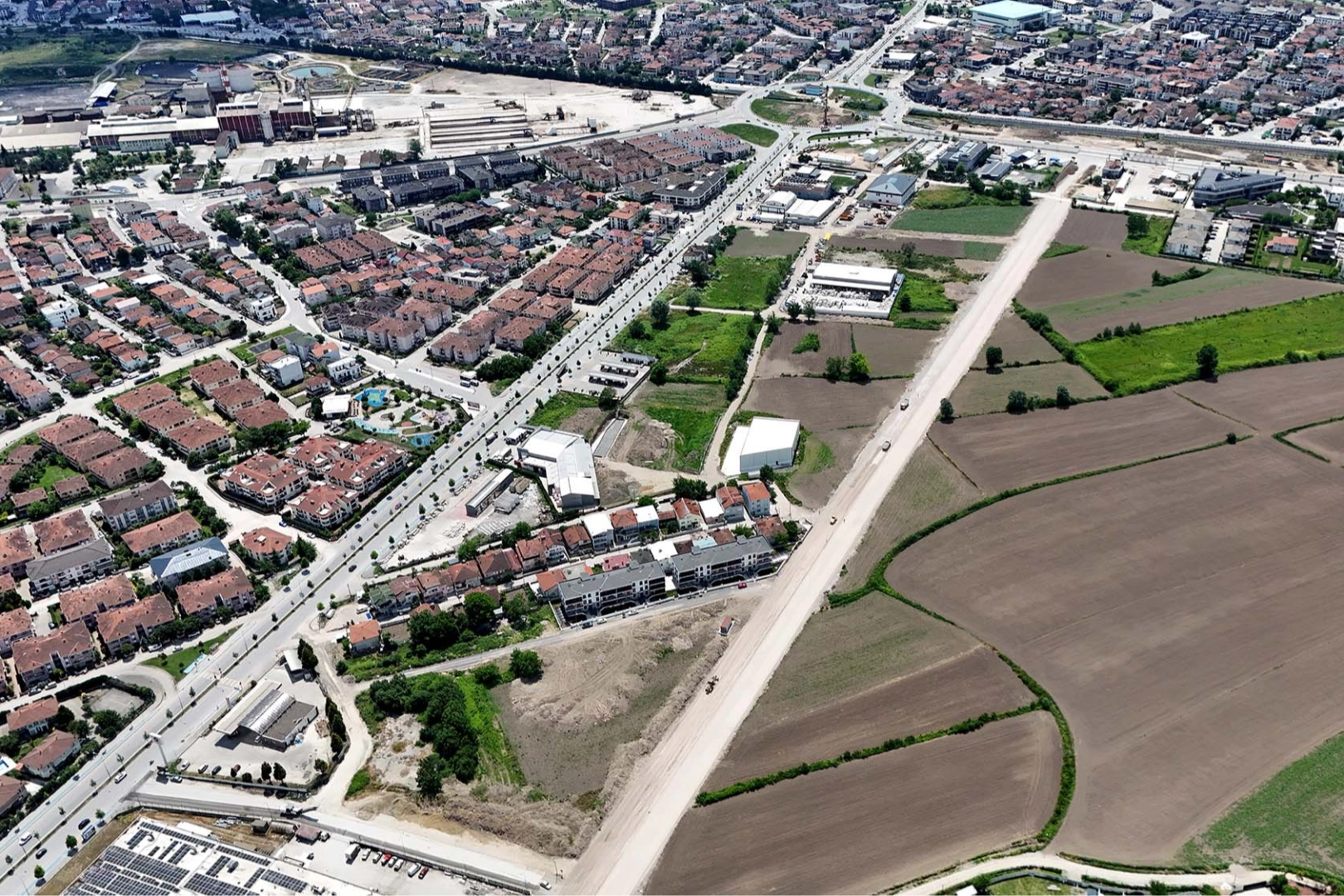 Sakarya'da Yazlık Kavşağı&rsquo;nın y&uuml;k&uuml;n&uuml; azaltacak koridor a&ccedil;ılıyor