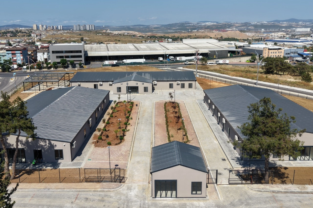 Kocaeli&nbsp;Gebze&rsquo;de Ge&ccedil;ici Kaymakamlık Binası incelendi