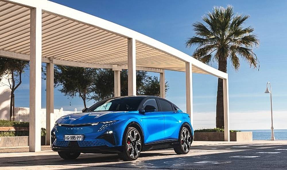 Renault A&ccedil;ık Ara Zirvede
