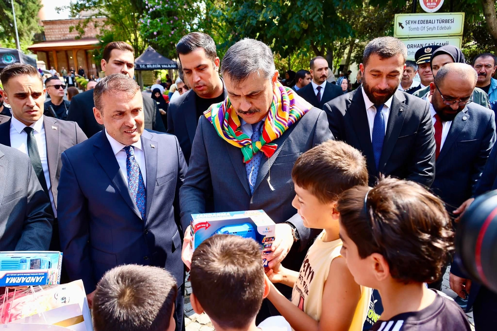 İ&ccedil;işleri Bakanı Mustafa &Ccedil;ift&ccedil;i S&ouml;ğ&uuml;t&rsquo;te... Ertuğrul Gazi&rsquo;nin t&uuml;rbesini ziyaret etti