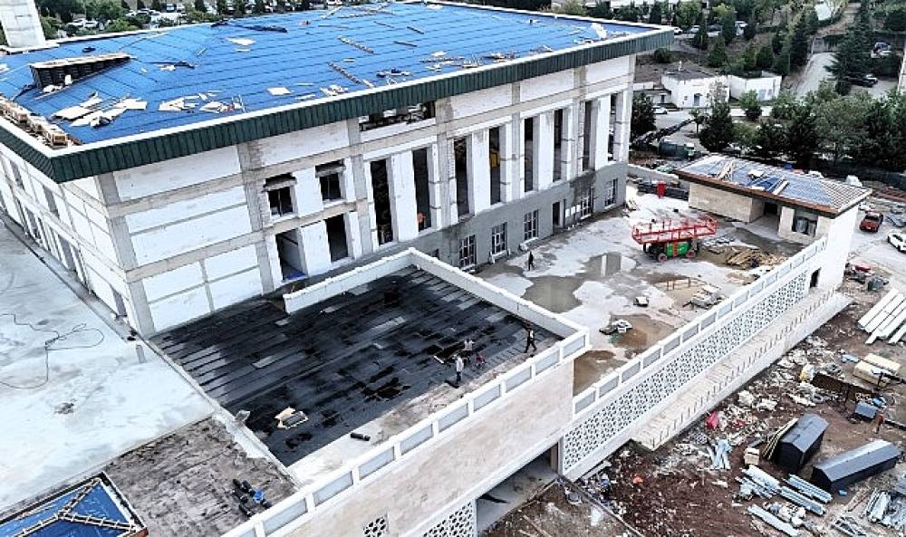 Umuttepe Camii ve Otopark projesi g&uuml;n sayıyor