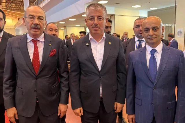 Şaban &Ccedil;opuroğlu'ndan iş d&uuml;nyasına mesaj