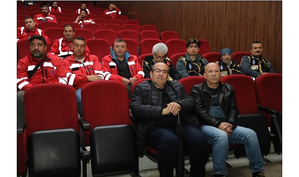 Edremit Belediyesi'nden &ldquo;Temel Afet Bilin&ccedil;lendirme Eğitimi"