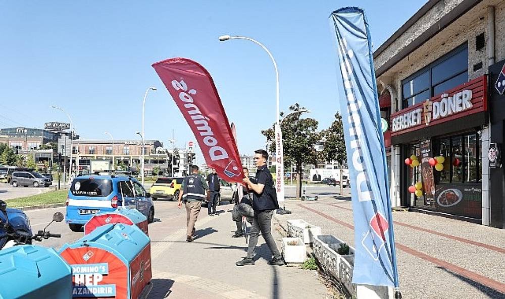 Nil&uuml;fer'de kaldırımlar temizlendi