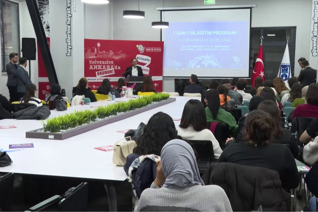 Ankara Büyükşehir'den gençlere ücretsiz '7 Gün 7 Dil' eğitimi