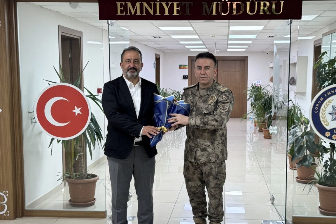 &Ccedil;orum Belediyesi&rsquo;nden Polis Haftası ziyareti