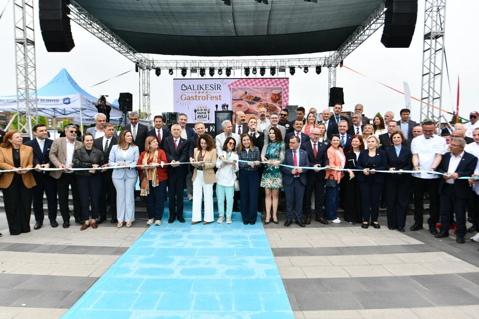 Uluslararası Balıkesir GastroFest'e miting gibi a&ccedil;ılış