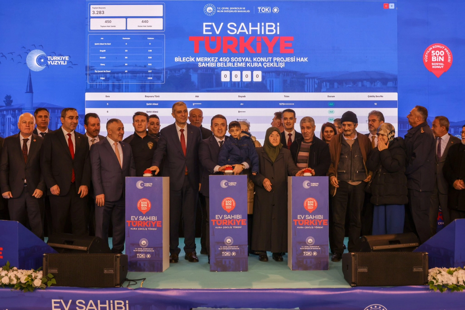 Bilecik'te bin 419 sosyal konut i&ccedil;in kura heyecanı