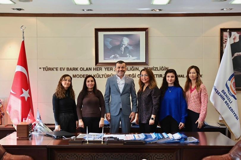 &Uuml;reten kadınların E-Ticaret Yolculuğu Projesi&rsquo;nde ment&ouml;rl&uuml;k s&uuml;reci başladı