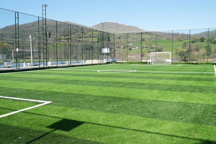 Ahmet Akın Balıkesirli gen&ccedil;lerin sesine kulak verdi