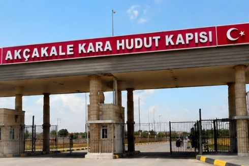 Ak&ccedil;akale Sınır Kapısı&rsquo;nda pasaportlu ge&ccedil;işler 12 yıl sonra yeniden başlıyor