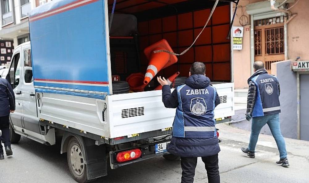 Bayrampaşa'da yol ve kaldırımlar nefes aldı