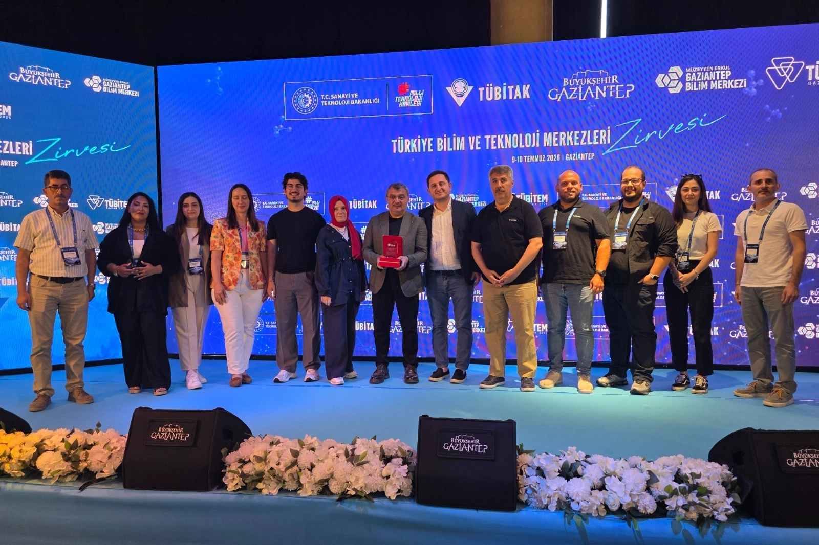 Kocaeli B&uuml;y&uuml;kşehir'in bilim vizyonuna &ouml;d&uuml;l