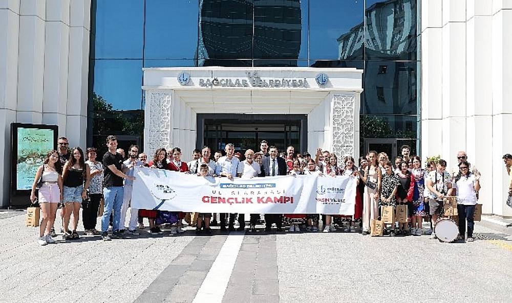 Bulgaristanlı &ouml;ğrenciler Bağcılar'ın misafiri oldu