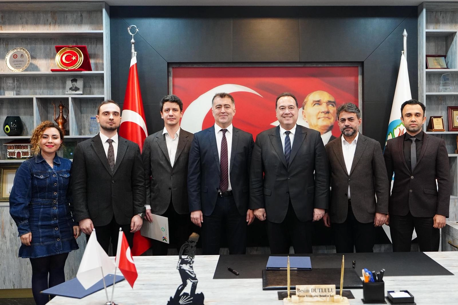 Manisa&rsquo;nın geleceğine iki vizyon imza
