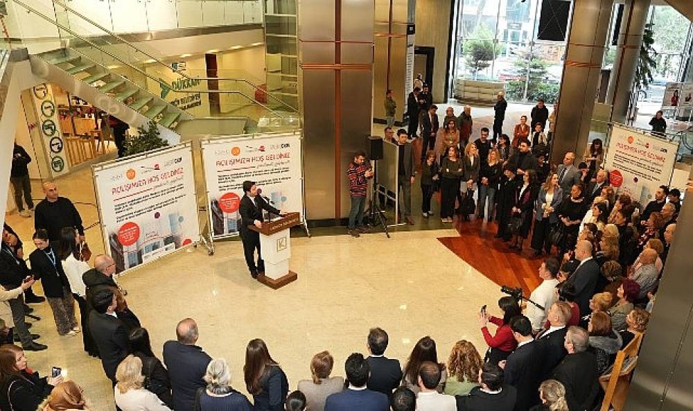 Caddebostan K&uuml;lt&uuml;r Merkezi'nde Yenilenen Alanlar Hizmete A&ccedil;ıldı