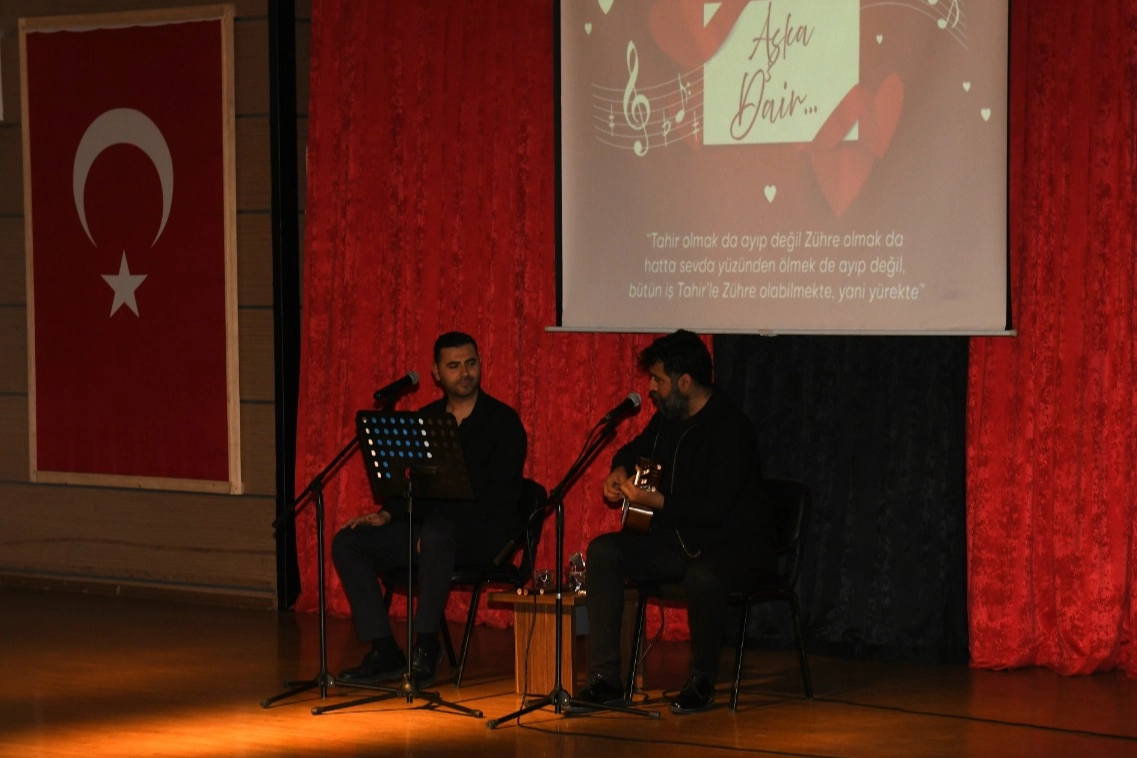 &Ccedil;iğli&rsquo;de Sevgililer G&uuml;n&uuml;&rsquo;ne &ouml;zel &ccedil;ifte etkinlik