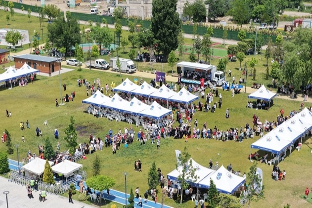 Başkent'te &ccedil;ocuklar oyunla buluştu