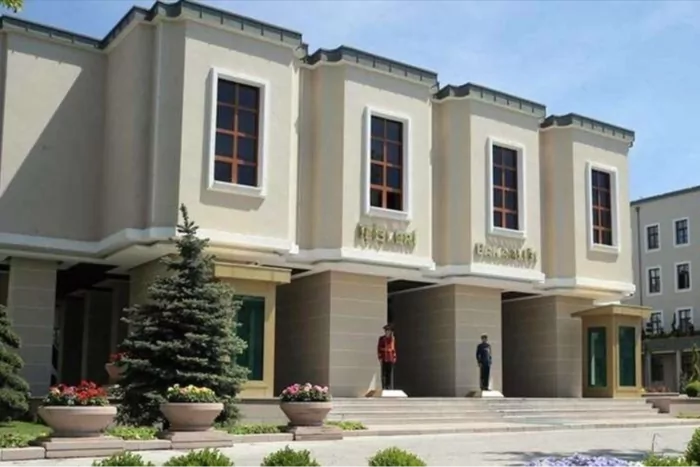 T&uuml;rkiye ile Birleşik Krallık arasında g&uuml;venlik ve g&ouml;&ccedil; iş birliği