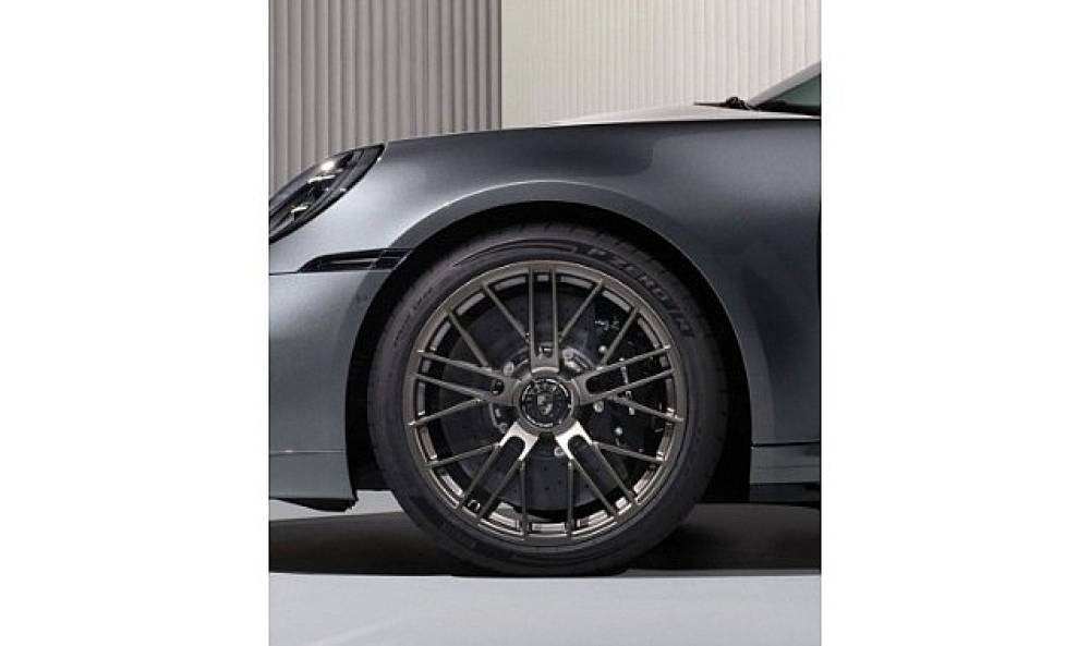 Pirelli P Zero R, Motor Sporları DNA'sını Porsche 911 Turbo S'e Taşıyor