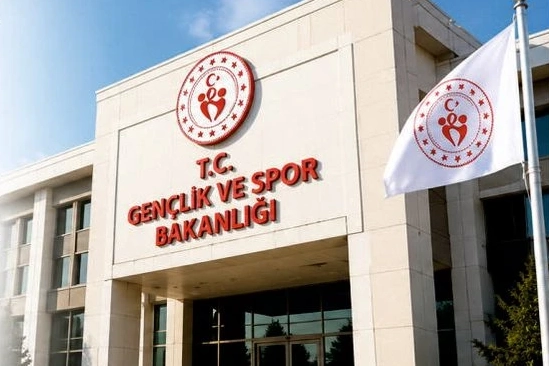 Gen&ccedil;lik ve Spor'dan 200 milyon TL&rsquo;lik bağımlılıkla m&uuml;cadeleye destek &ccedil;ağrısı