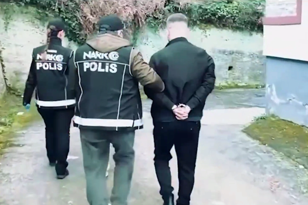 Ankara'da uyuşturucuya 31 g&ouml;zaltı