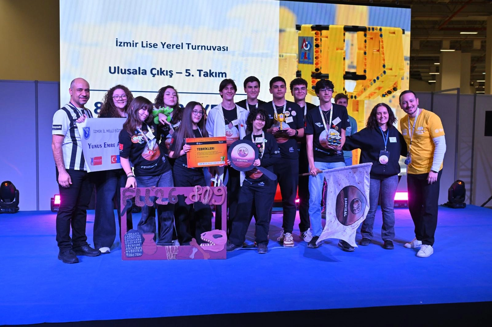 Gen&ccedil; mucitler Fuar İzmir&rsquo;de yarıştı