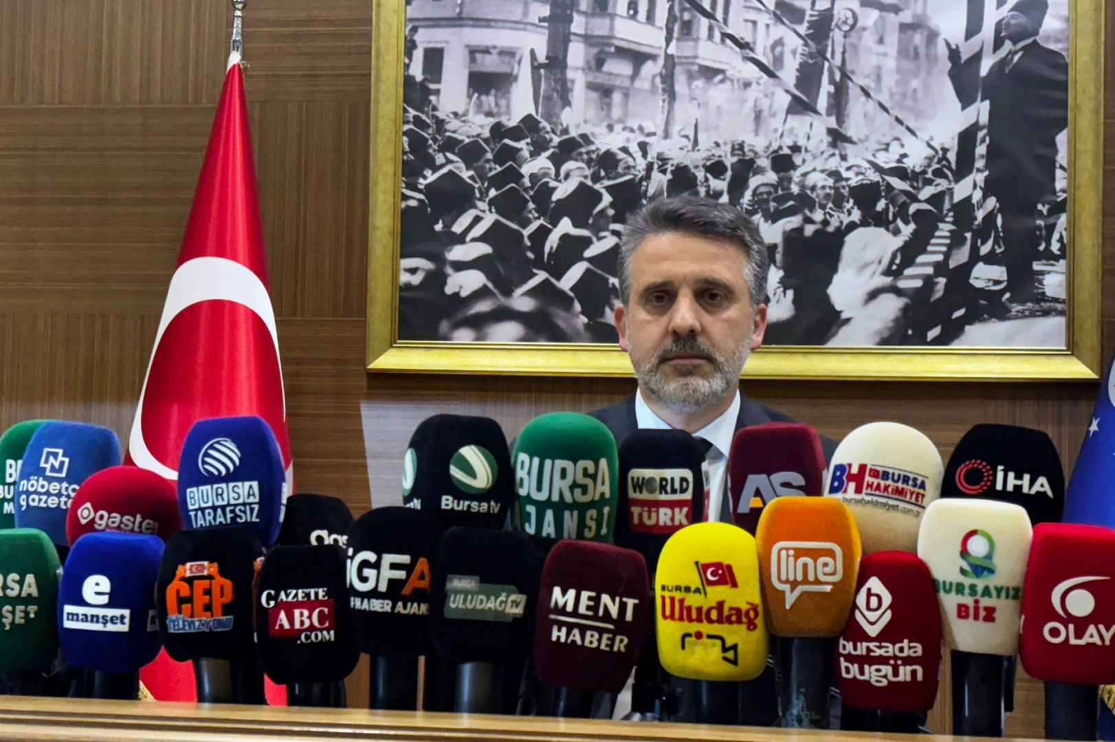 Başkan Vekili Biba a&ccedil;ıkladı... Bursa'da su fiyatlarına ayar geliyor