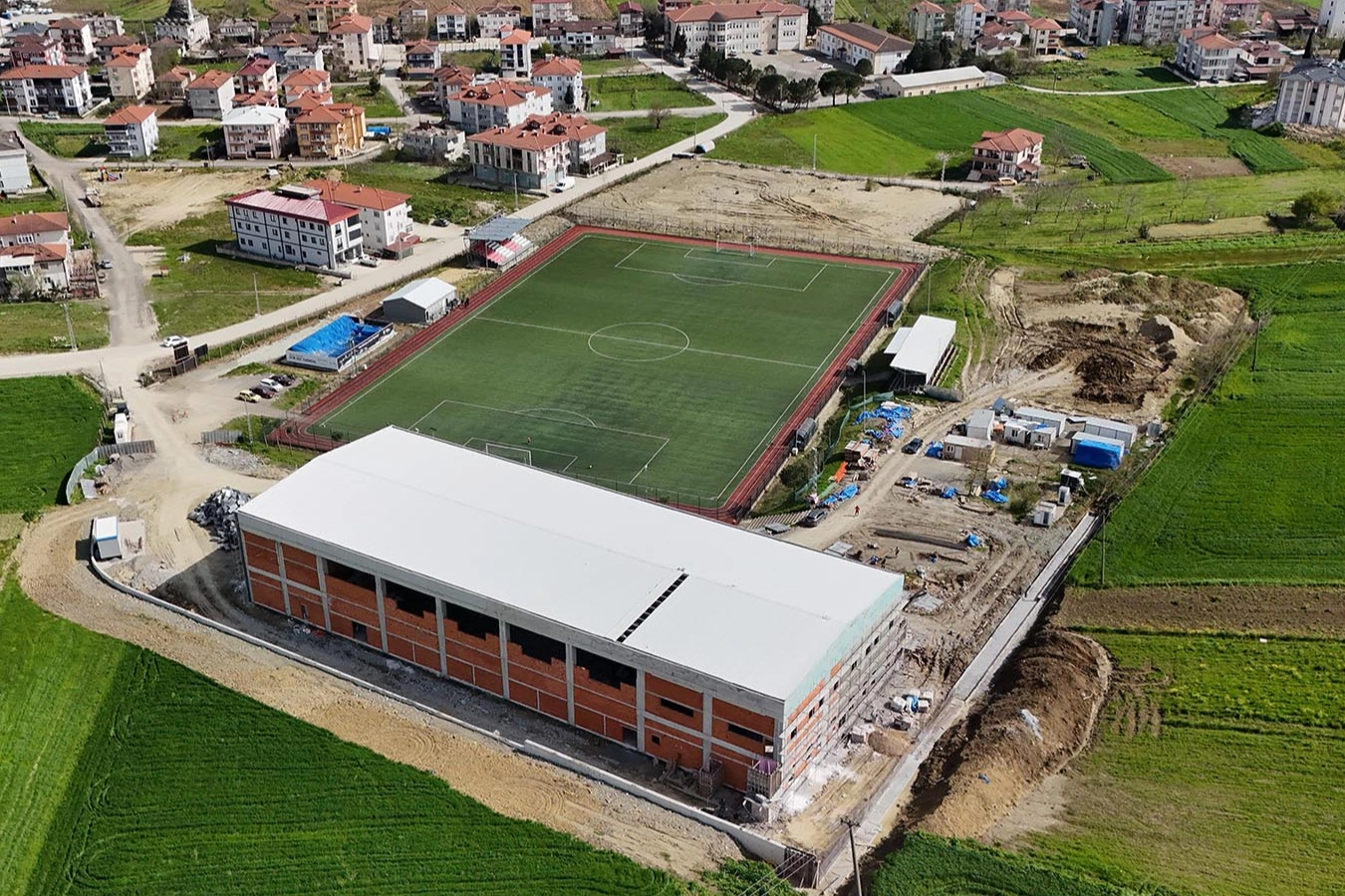Sakarya Kaynarca&rsquo;da sportif tesiste sona doğru