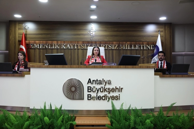 Antalya B&uuml;y&uuml;kşehir Belediye Meclisi&rsquo;nden Antalyaspor&rsquo;a destek
