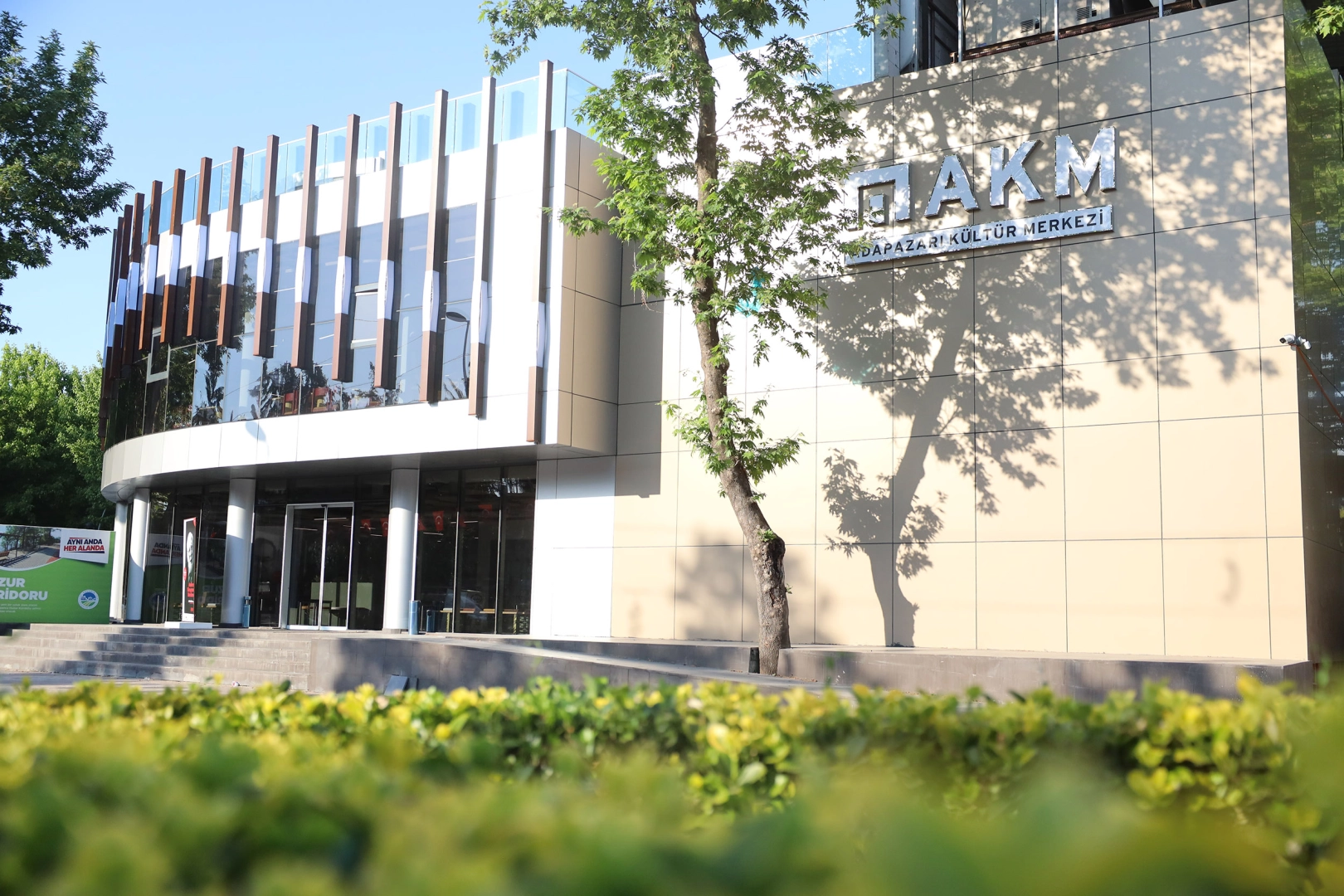 Sakarya B&uuml;y&uuml;kşehir'den KPSS adaylarına sınav &ouml;ncesi g&uuml;&ccedil;l&uuml; destek