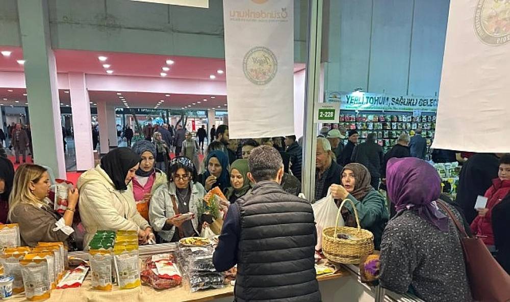 İneg&ouml;l'&uuml;n Tarımsal Değerleri Bursa Tarım Fuarı'nda Tanıtılıyor