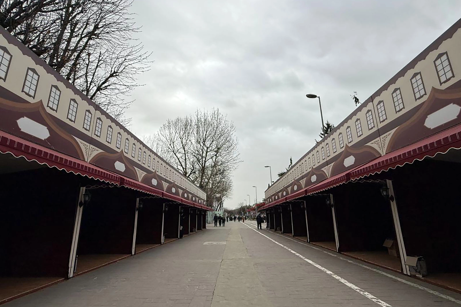 Sakarya'da geleneksel kitap sokağı Ramazan&rsquo;a hazırlanıyor