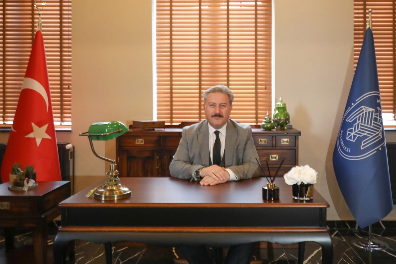 Kayseri Melilgazi'den &ouml;ğrencilere kırtasiye desteği