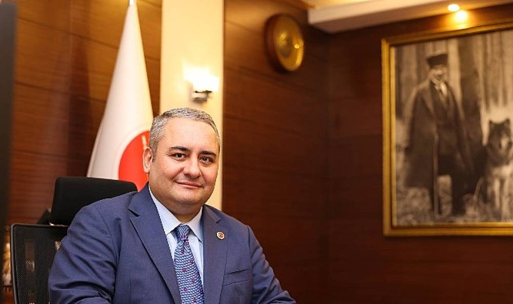 Ke&ccedil;i&ouml;ren Belediye Başkanı Dr. Mesut &Ouml;zarslan'ın 19 Mayıs Atat&uuml;rk'&uuml; Anma, Gen&ccedil;lik ve Spor Bayramı Kutlama Mesajı