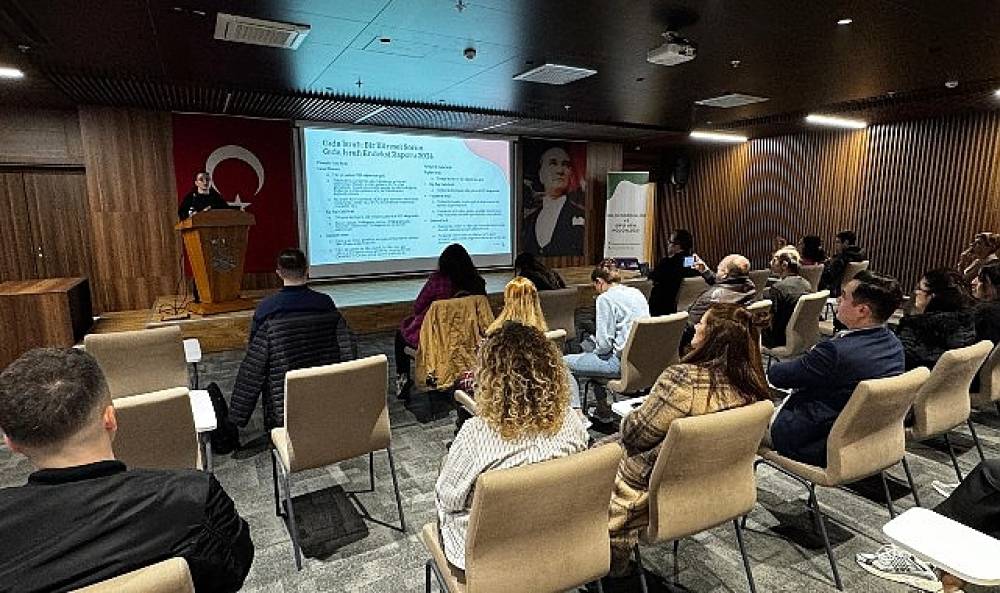 Bakırköy Belediyesi'nden 'Gıdayı Atma, Dünyayı Renklendir' Programı