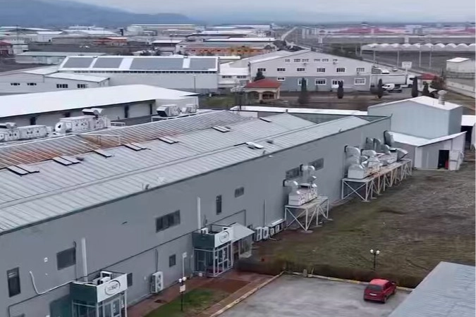 Erzincan&rsquo;ın s&uuml;t &uuml;retimi T&uuml;rkiye&rsquo;nin sofralarında... 2025'te 11 milyon litre s&uuml;t işlendi