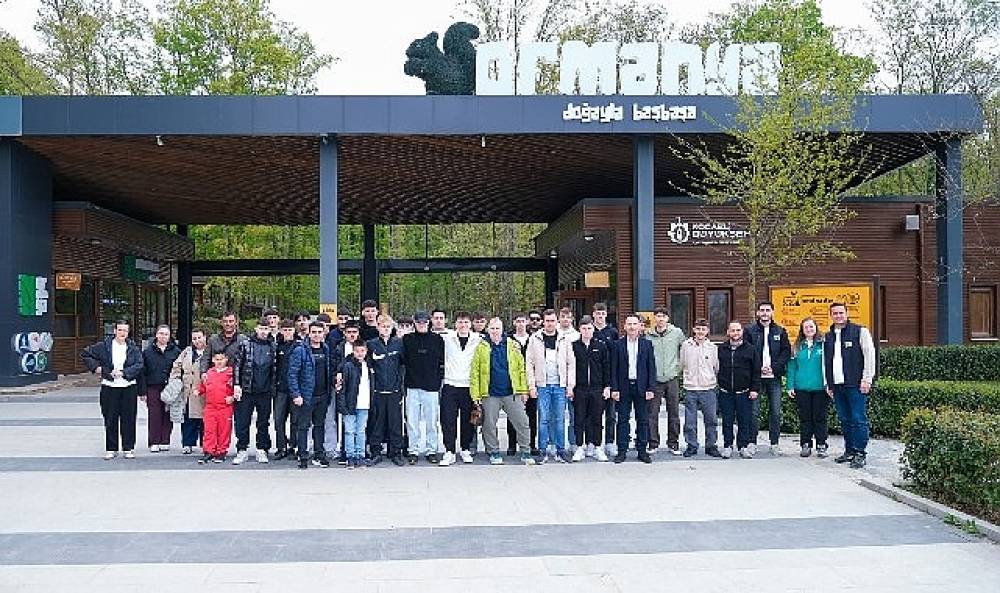 İske&ccedil;eli gen&ccedil;ler, dostluk ma&ccedil;ı &ouml;ncesi oksijen depoladı