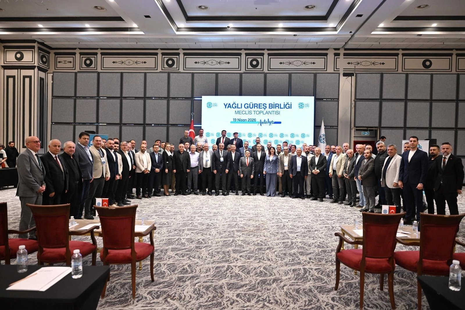 Yağlı G&uuml;reş Birliği&rsquo;nde Ahmet Akın yeniden başkan se&ccedil;ildi