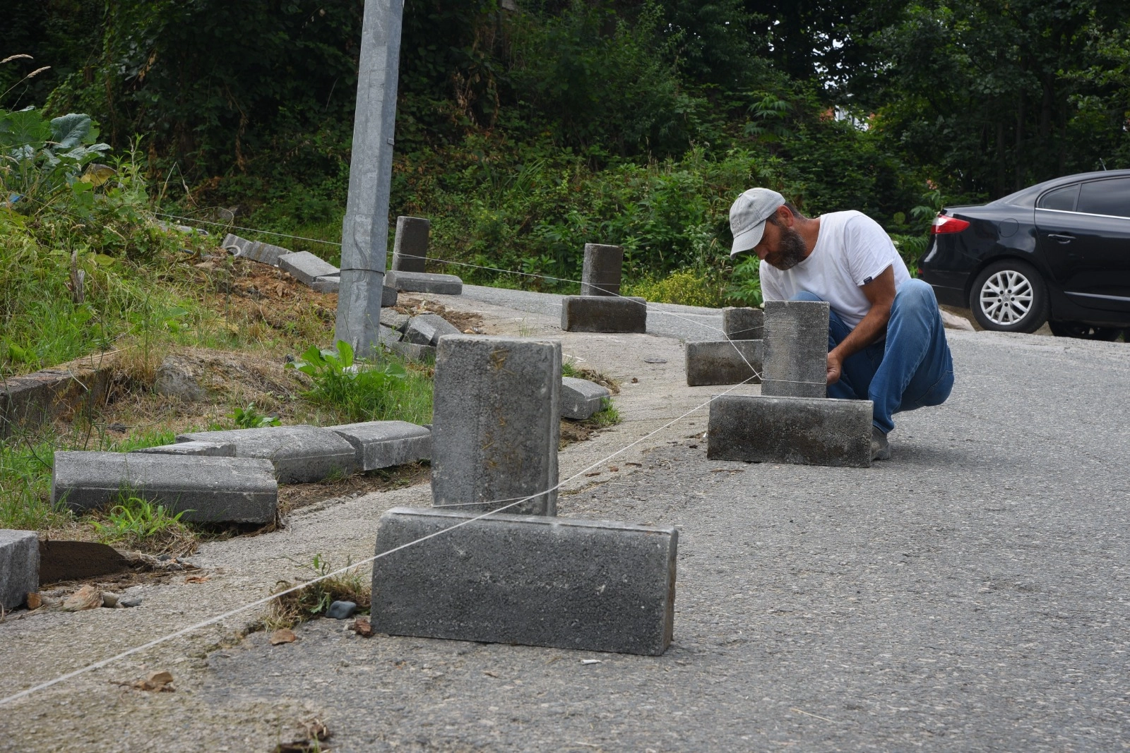 Giresun&rsquo;da yol ve kaldırım &ccedil;alışmaları s&uuml;r&uuml;yor