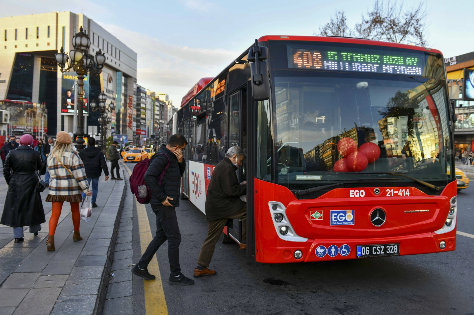 Başkent&rsquo;in ulaşım geleceği i&ccedil;in harekete ge&ccedil;ildi