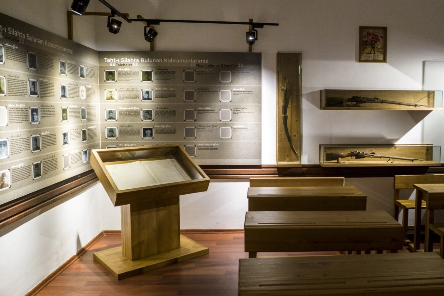 Kastamonu'da bir lisenin h&uuml;z&uuml;nl&uuml; gururu... O hatıralar sınıftaki m&uuml;zede yaşatılıyor