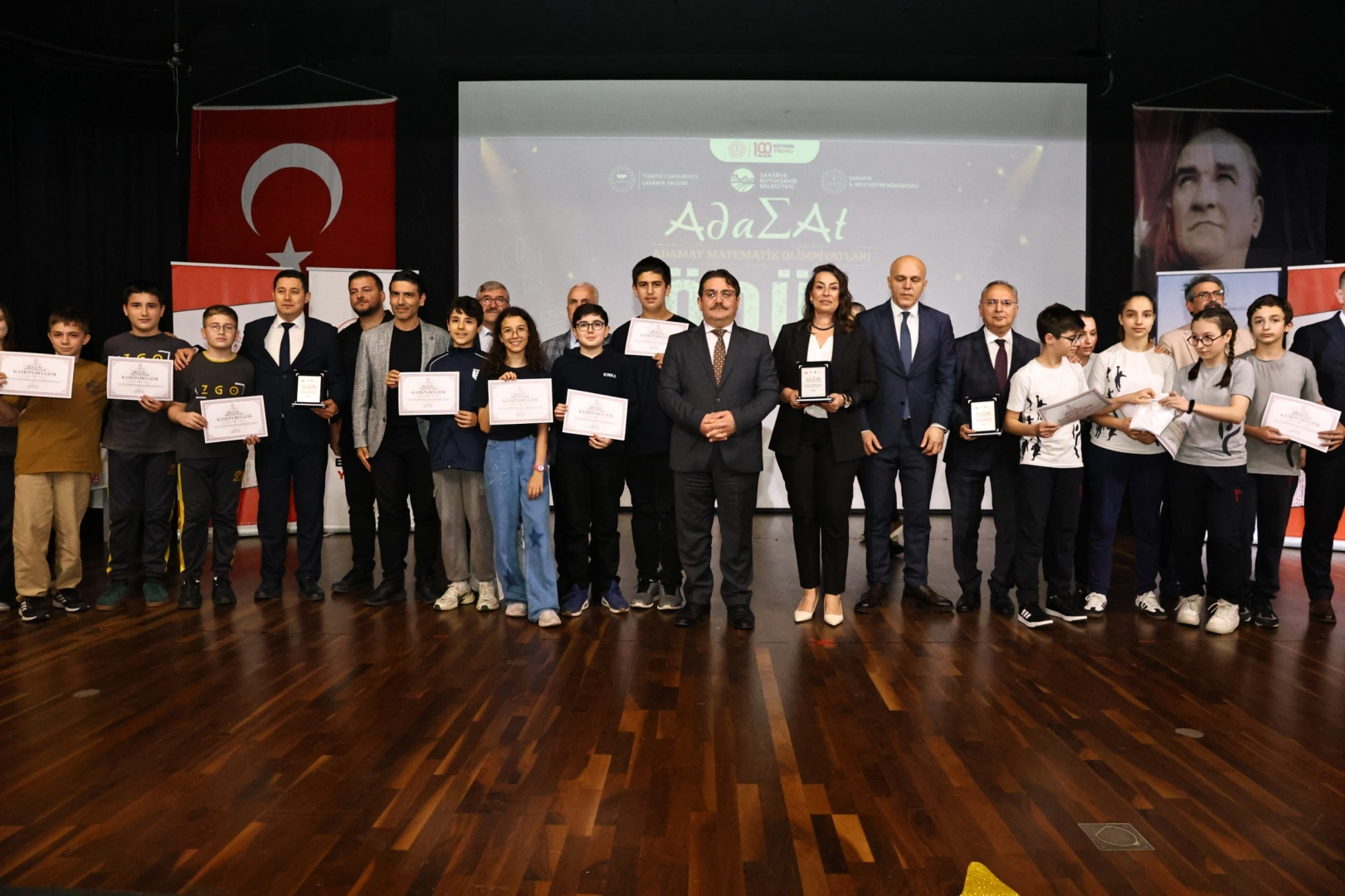 Sakarya'da &ouml;d&uuml;ller sahiplerini buldu