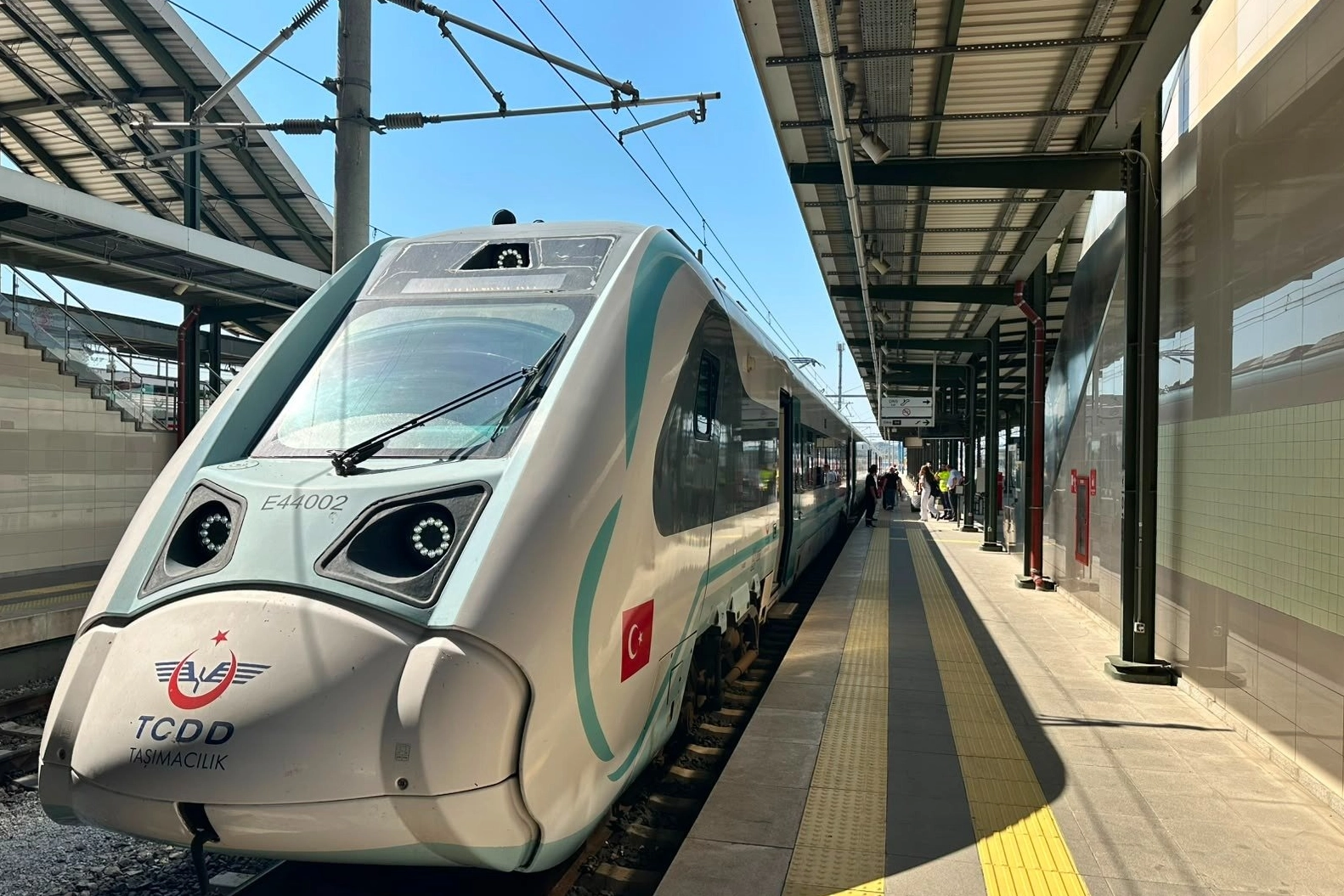 Mill&icirc; elektrikli tren seti Trakya'da ilk seferine &ccedil;ıktı